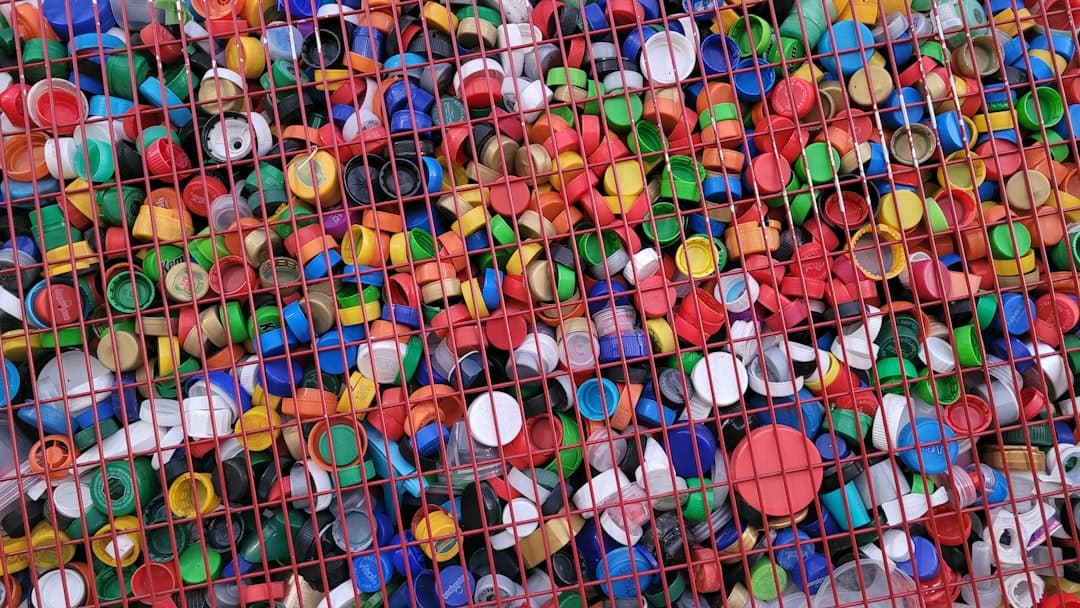 Cómo hacer un mosaico con tapones de botella: guía completa paso a paso